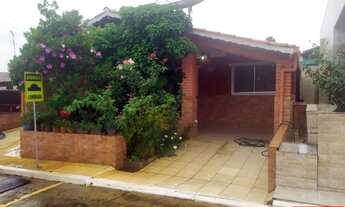 Imagem 6: Oportunidade! Chalé em Caldas Novas com 3 quartos, 1 suíte, varanda, 3km do centro