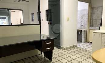 Imagem 4: Sobrado em terreno de 1.300 m2