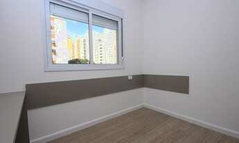 Imagem 5: Imóvel moderno, 3 dormitórios com duas suítes, duas vagas de garagem, com sacada