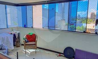 Imagem 5: Apartamento 2 dormitórios, suíte, lareira, sacada, churrasqueira e garagem em pleno Menino