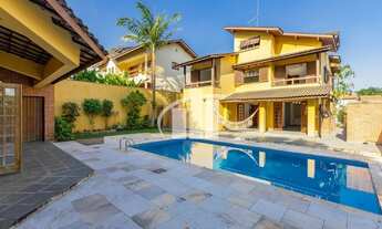 Imagem: CASA A VENDA NA GRANJA VIANA CONDOMINIO