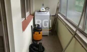 Imagem 2: Ótimo apartamento de 2 dormitórios, sala de jantar, cozinha mobiliada e 1 vaga de garagem