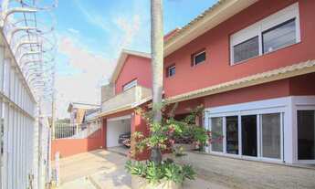 Imagem: Casa com 6 dormitórios à venda em Pelotas