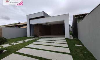 Imagem: Casa com piscina à venda por R$ 700.000