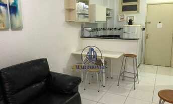 Imagem 2: Apartamento à venda no Guarujá, na praia das Pitangueiras, 40 metros de área útil, reforma