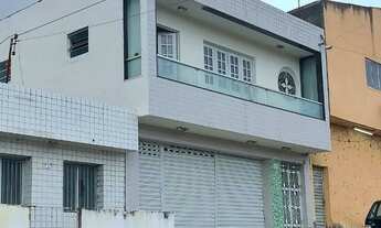 Imagem: Prédio em Belo Jardim com Térreo e Primeiro