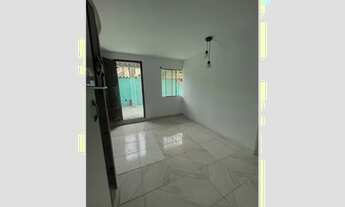 Imagem 2: Apartamento térreo, independente, 2 quartos, pequeno quintal, Bairro Braga - Cabo Frio