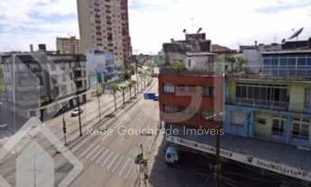 Imagem 2: PORTO ALEGRE - Apartamento Padrão - Floresta