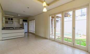 Imagem 6: Sobrado à venda, com 271m² e 3 dormitórios, no bairro da Mont'Serrat em Canoas