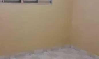 Imagem 4: Aluga-se kitnet com garagem coberta