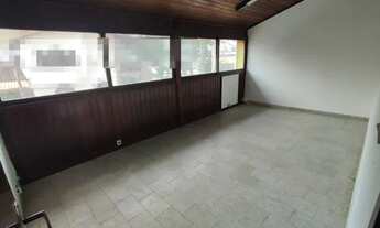 Imagem 3: Casa Imbetiba c/ 3qts, send 1suíte, 2brs, 1vg, amrs plnjds, varanda, churrasqueira