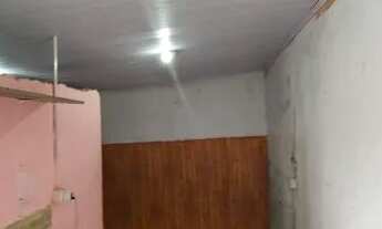 Imagem 4: ALUGA-SE QUARTO E COZINHA