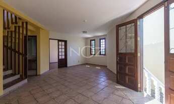 Imagem 2: CASA EM ÁREA NOBRE DO MOSSUNGUÊ