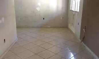 Imagem 3: Espaçosa casa com lote grande em localização privilegiada - Não perca essa oportunidade!&q