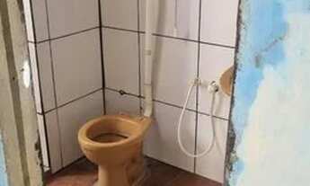 Imagem 3: Alugo casa 4 cômodos garagem quintal bêco lateral 500