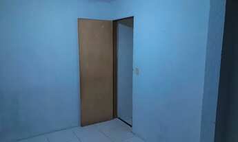 Imagem 3: 3 comodos 700 Casa com 1 dormitório