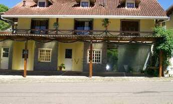 Imagem: Pousada no bairro Dutra em Gramado!