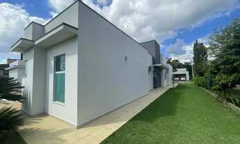 Imagem 5: Linda casa térrea com piscina disponível para venda e locação no Condomínio Primavera em S