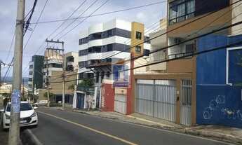 Imagem: Um quarto, sala, cozinha americana, Rio