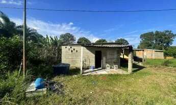 Imagem: Casa a venda na praia com 1 dormitório