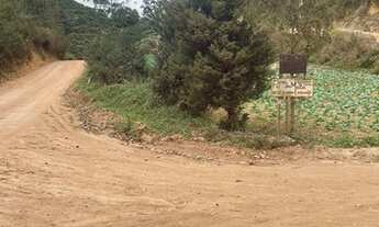 Imagem 6: Sítio em Santa Teresa com casa de 4 quartos - 31.000M2. - excelente localização