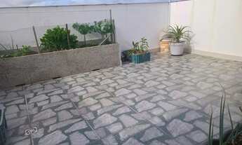 Imagem 4: Sobrado para venda possui 120 metros quadrados com 2 quartos