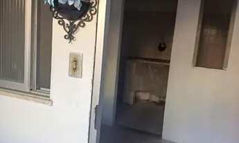 Imagem 6: ALUGO CASA Apartamento com 1 dormitório