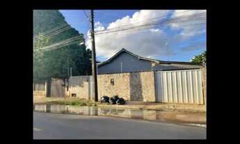 Imagem 1: Casa no buritis Casa com 3 dormitórios