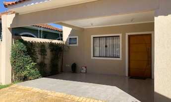 Imagem 2: Casa com Três suíte e piscina