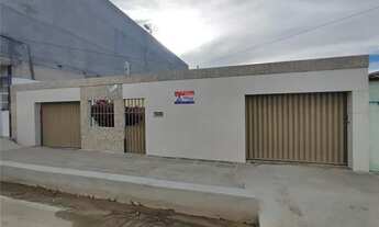 Imagem 2: Já pensou em morar próximo de escolas, mercados , açougues , academias ?