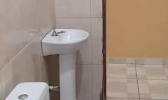 Imagem 2: Aluga-se kitnet com garagem coberta