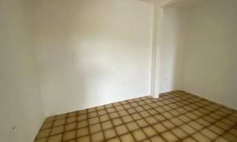 Imagem 5: Apartamento com 2 quartos, a poucos minutos do shopping patteo, rua calçada, por R$ 125.00