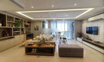 Imagem 4: Apartamento para venda possui 144 metros quadrados com 4 quartos