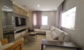 Imagem 4: Casa de condomínio sobrado para venda possui 300 metros quadrados com 4 quartos