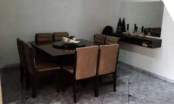 Imagem 6: Sobrado com 160 m2 no Bairro Sítio Cercado - Curitiba - PR