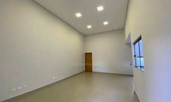 Imagem 6: Casa à venda na Região Leste de Londrina com 3 Dormitórios, sendo 1 Suíte