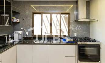 Imagem 12: Imóvel para venda tem 220 metros quadrados com 4 quartos