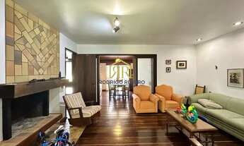 Imagem 4: Casa com 06 Dorm. 01 Suíte Na Trindade