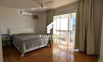 Imagem 7: Casa com 04 dormitórios sendo 01 Suíte no bairro Jardim Cidade Florianópolis - São José