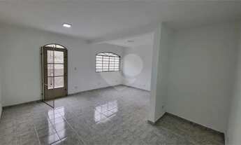 Imagem 6: Sobrado para aluguel tem 160 metros quadrados com 3 quartos em Vila Gustavo - São Paulo