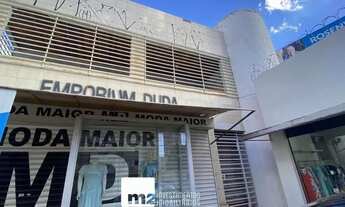 Imagem: Prédio comercial com 3 andares para venda