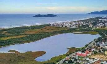 Imagem 2: Casa para Venda em Florianópolis, Rio Tavares, 3 dormitórios, 1 suíte, 2 banheiros, 2 vaga