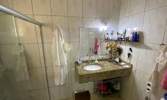 Imagem 7: JULIA)- LINDA CASA!!!!