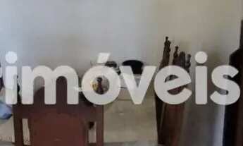 Imagem 5: Casa com 176 m²; - Sendo 3 Quartos com Edícula nos fundos e vaga para 3 carros