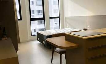 Imagem 2: STUDIO, TRINDADE