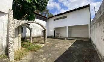 Imagem 3: SOBRADO NO ININGA PRÓXIMO À RESIDÊNCIA UNIVERSITÁRIA UNIDADE 1