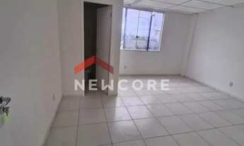 Imagem 5: Sala comercial em Rua Silvandir F Chaves - Recreio Ipitanga - Lauro de Freitas/BA