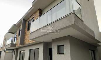 Imagem: Sobrados pronto para morar, ótima localização