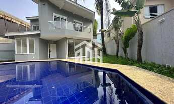 Imagem: Casa à Venda - 600 m² de Terreno e 415