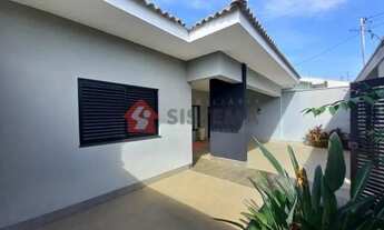 Imagem: Casa térrea no bairro Residencial Parque